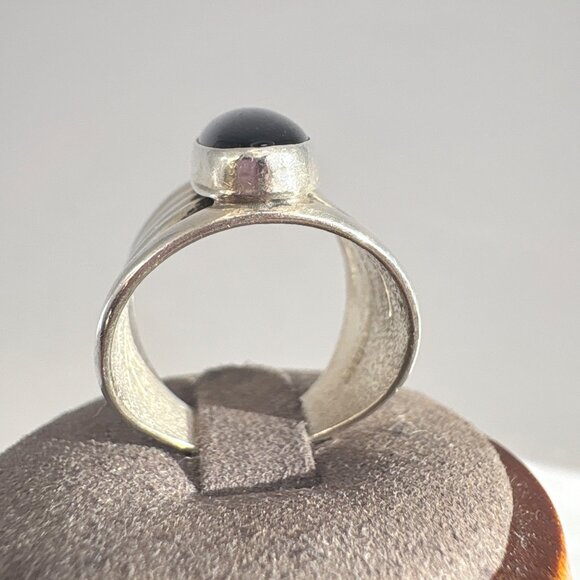VTG Sterling Silver 925 Black Onyx Multiband Style Statement Ring Size 8.25 - Picture 4 of 8